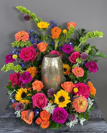 Urn & Memorial Flowers