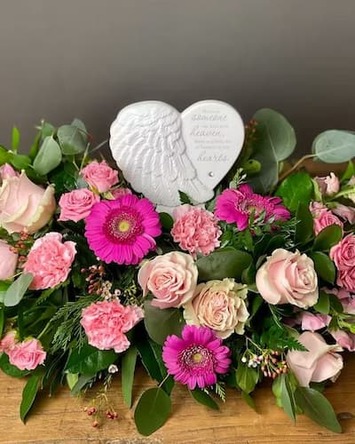 Sympathy Vases + Table Arrangements