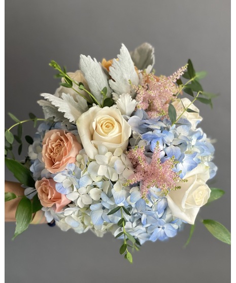 peaches and dreams floral bouquet