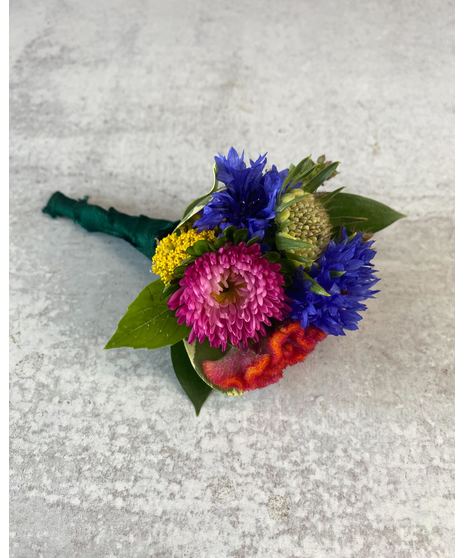 Full Bloom Boutonnière