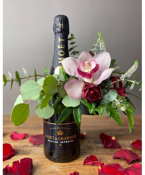 Send Moet & Chandon Nectar Imperial Rose Champagne Online