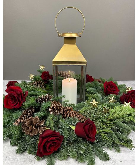 Golden Glow – Holiday Lantern