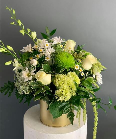 bright green and white floral mixture